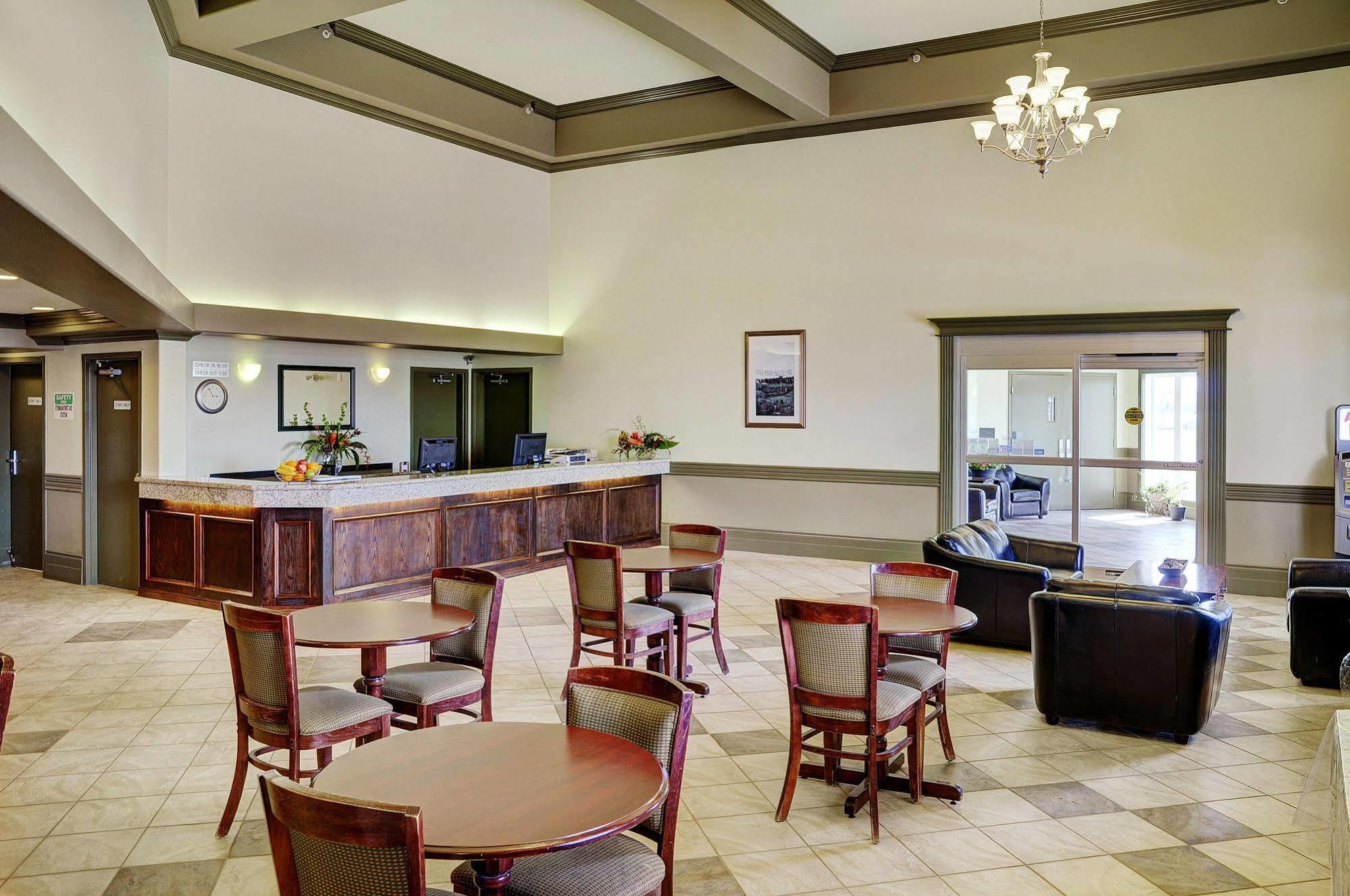 Nova Inn Peace River Ngoại thất bức ảnh